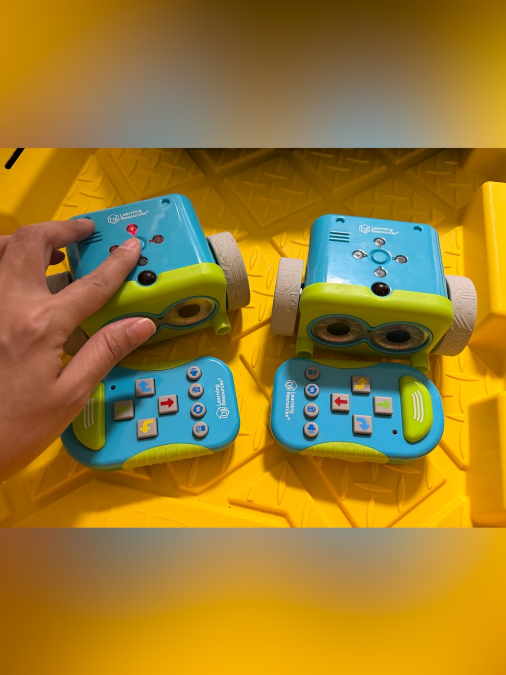 One Learning Resources Botley Coding Robots- Interactive STEM Coding Toy - Picture 3 of 7